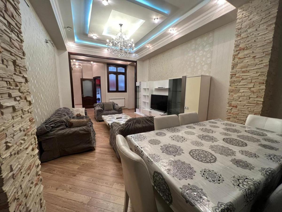 Bakuvi Apartments On New Boulveard Extérieur photo
