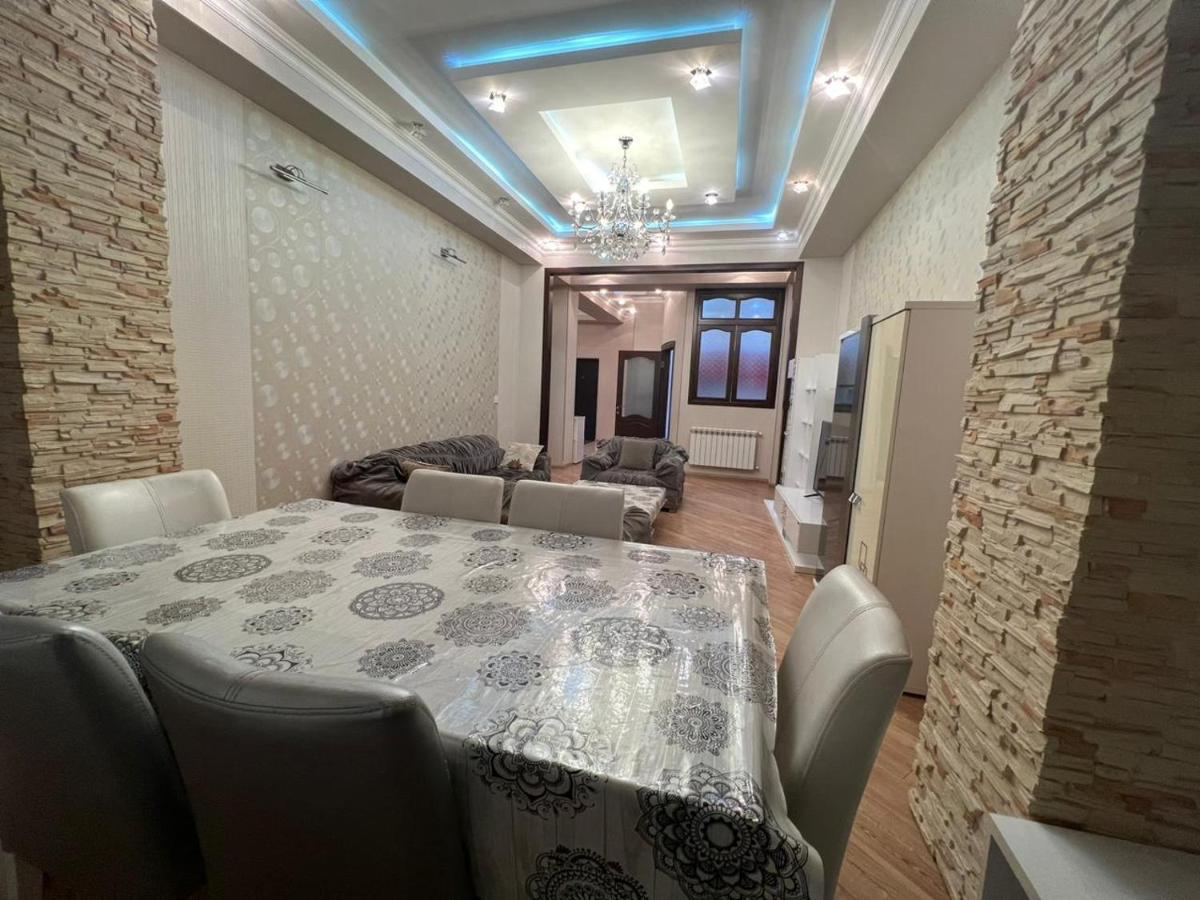 Bakuvi Apartments On New Boulveard Extérieur photo